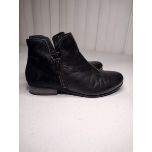 Eric Michael Black Leather Fur Side Zip‎ Ankle Boots Women's Size 36